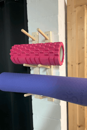 Yogamatten & Faszienrollen Wandhalterung
